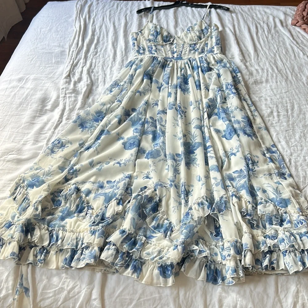 V Chapman Carmen Corset Front Slit Gown. Size 4. - Picture 4 of 9